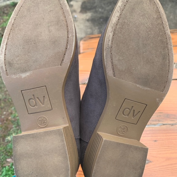 Women’s Brown dv (Target) Ankle booties size 7.5 - Picture 9 of 11